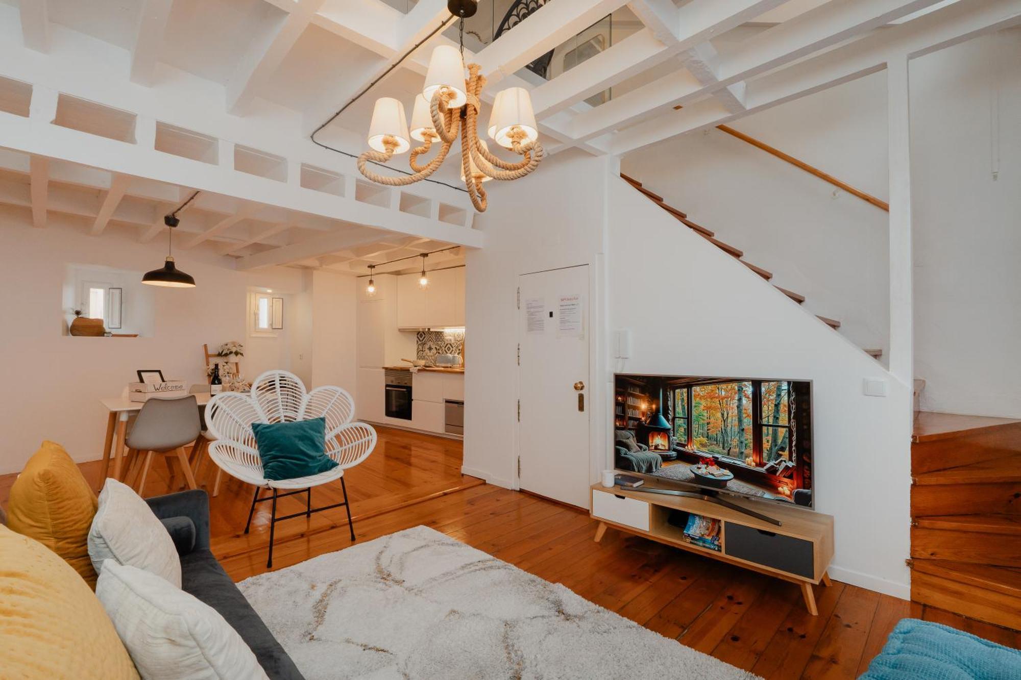 Lejlighed Stylish Getaway In A Mezzanine Flat By The Castle *